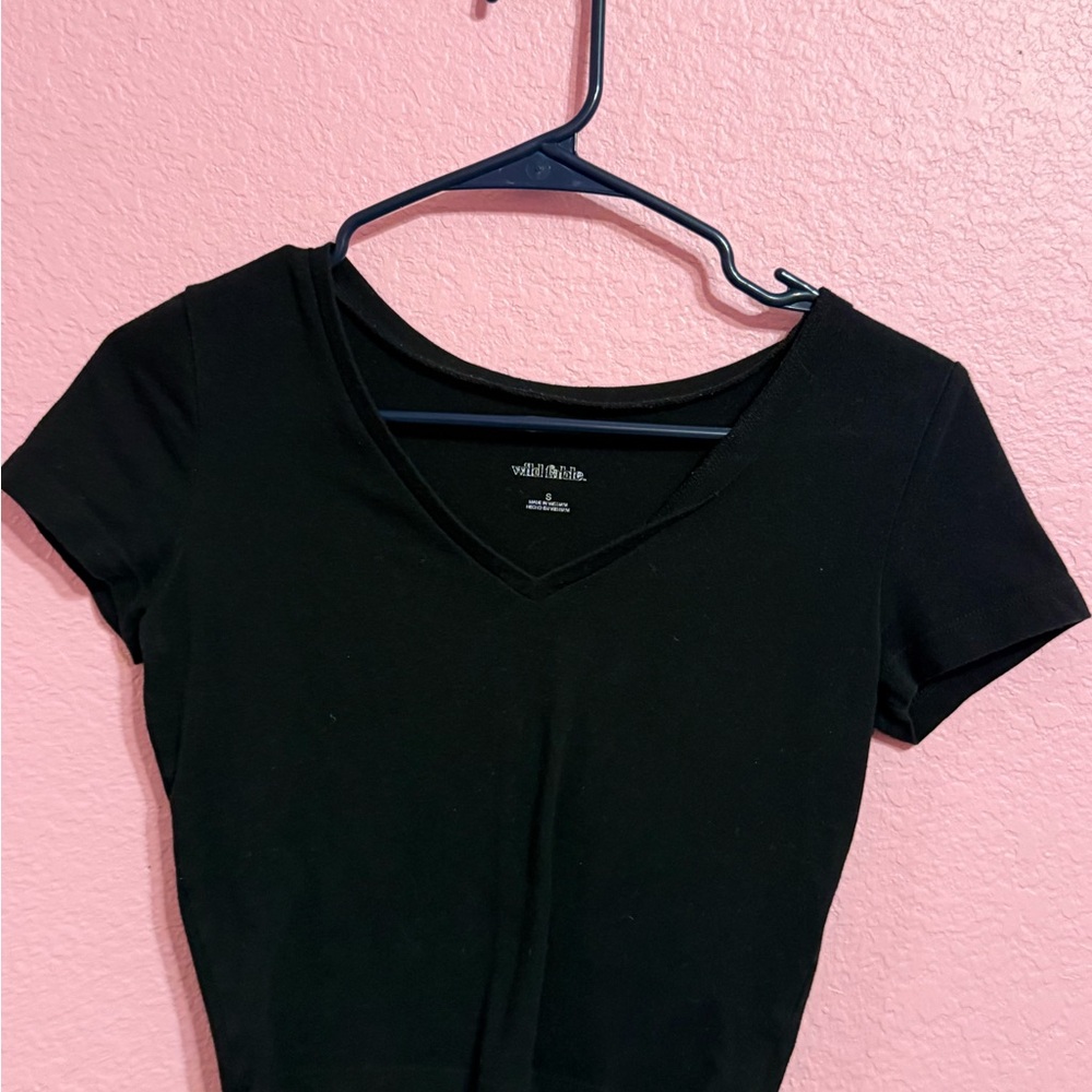 Wild Fable Classic Black V-Neck Tee